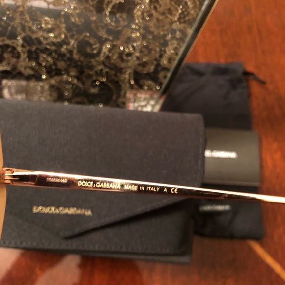 NEW, AUTHENTIC DOLCE & GABBANA DG2224 LOGO PLAQUE - Picture 7 of 8